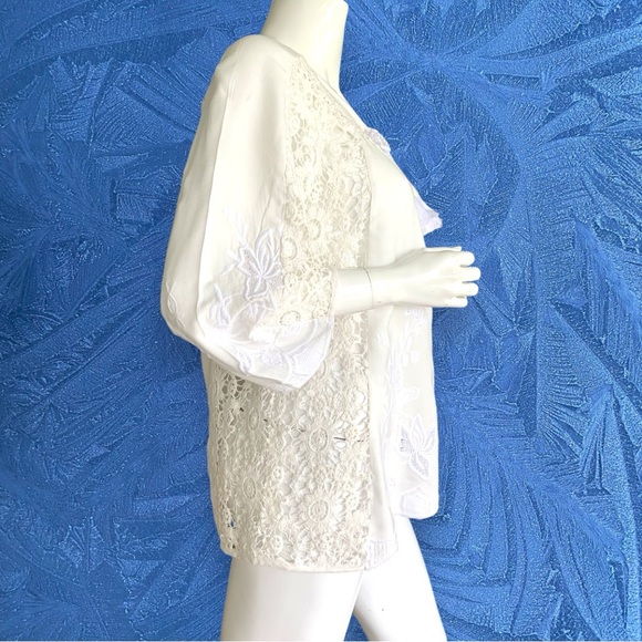 SOFT SURROUNDINGS WHITE COTTON LACE EMBROIDERED TASSEL TIE TOP. WOMEN’S SIZE XS - Picture 4 of 11